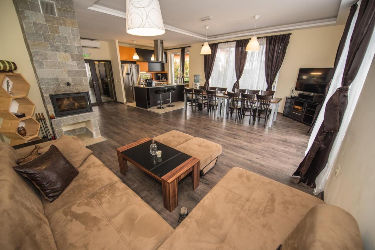 Vakarel Residence Екстер'єр фото